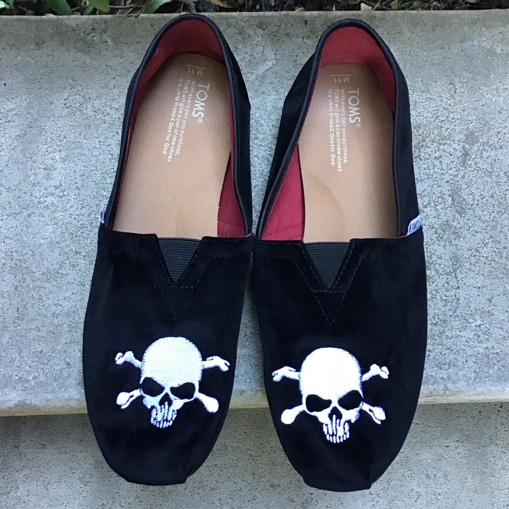 TOMS SUEDE SKULL SLIP ON LOAFERS